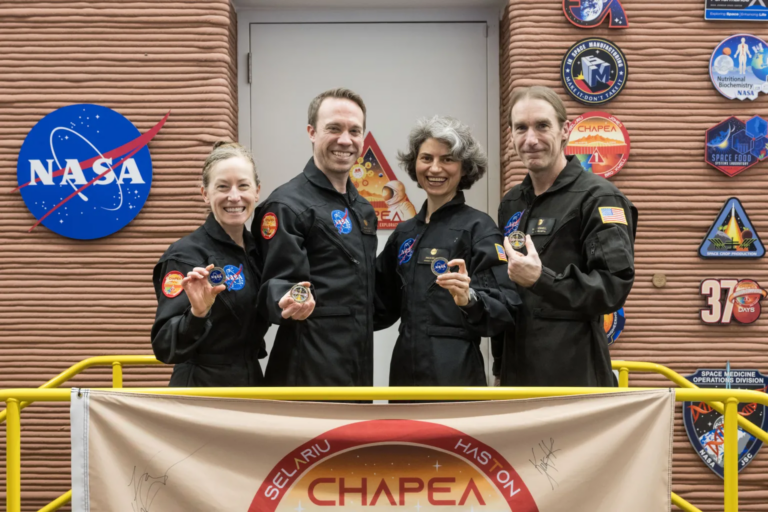 NASA CHAPEA crew