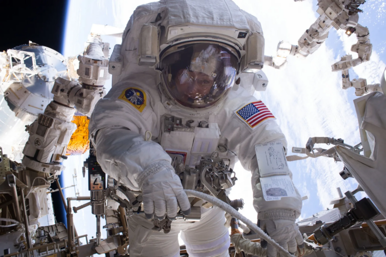 Peggy Whitson on a spacewalk