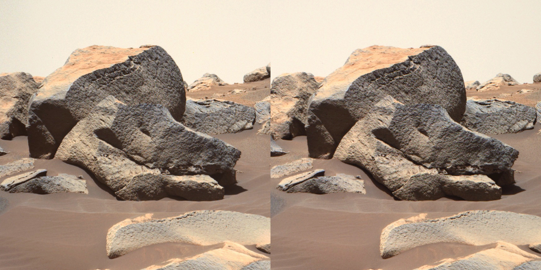 Martian rock shapes frequently resemble strange and familiar objects to the human eye. This one particularly recalls the head of a dinosaur, with a clearly identifiable jawline.