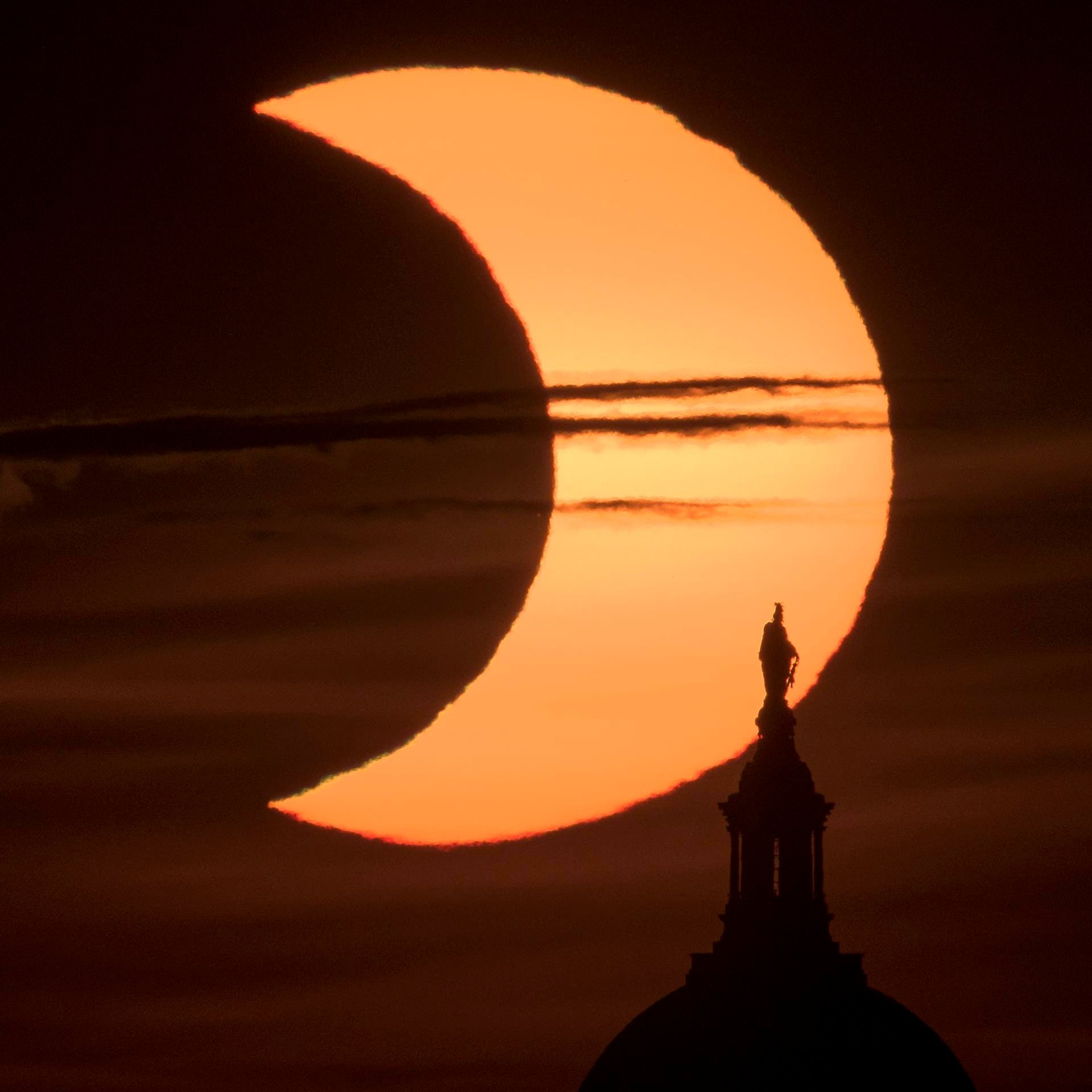 2024-solar-eclipse-astronomy